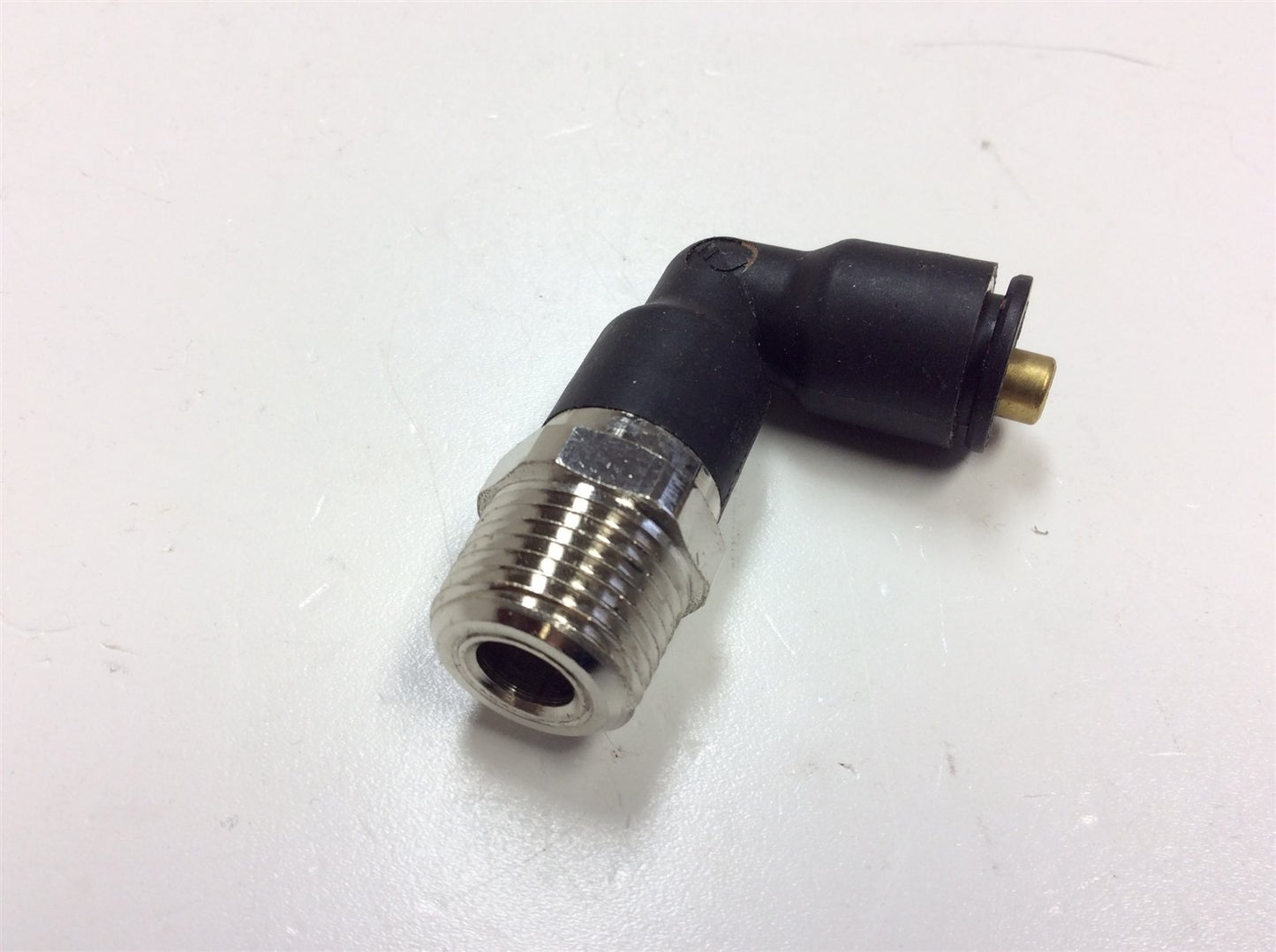 New – Open box Lot of 11 Legris 3129 60 18 Extended 3/8" Tube Elbow To Male 3/8" NPT, 290 PSI
