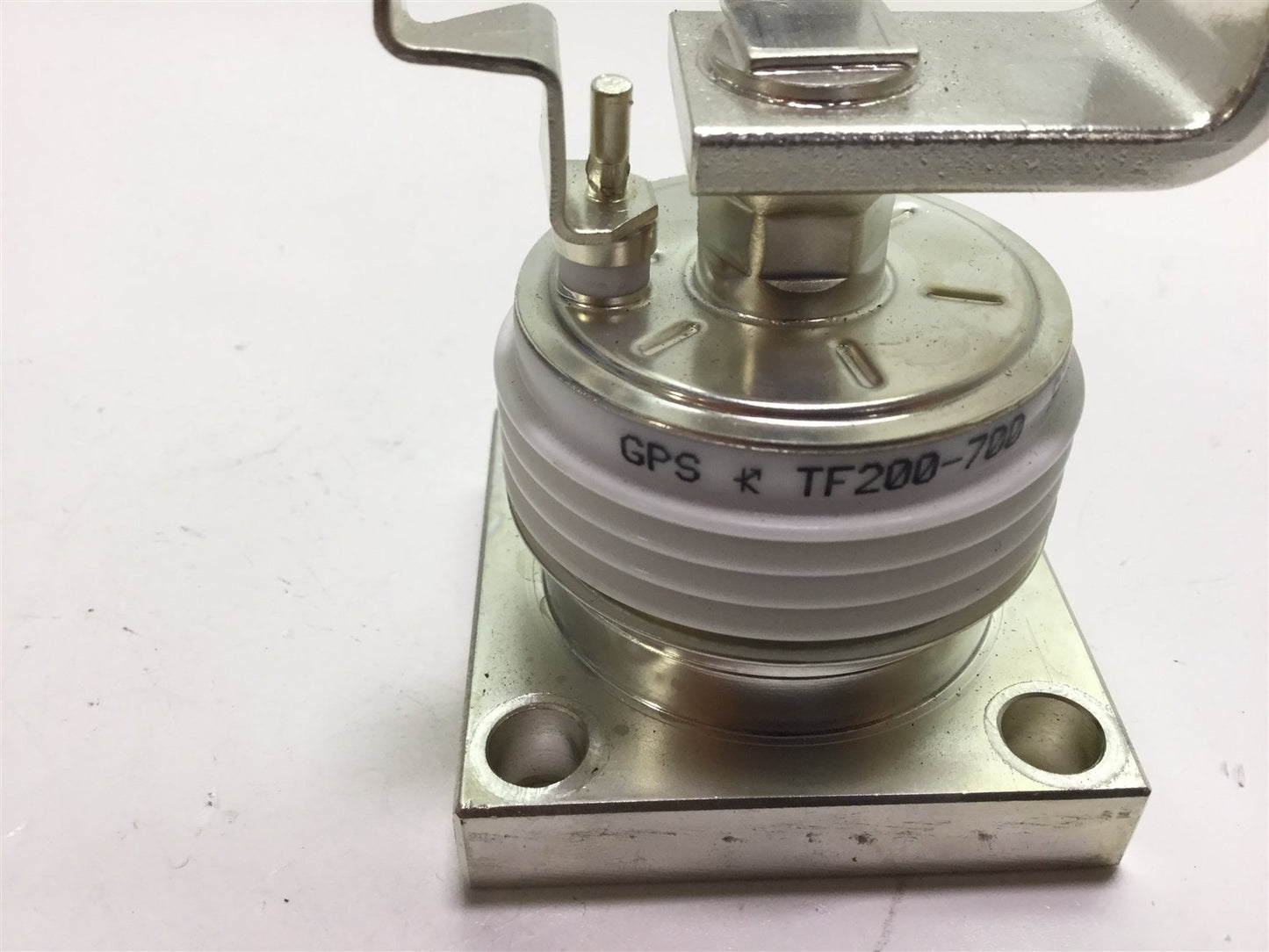 Used American Microsemiconductor TF200-700 Low Frequency NPN Bipolar Power Transistor