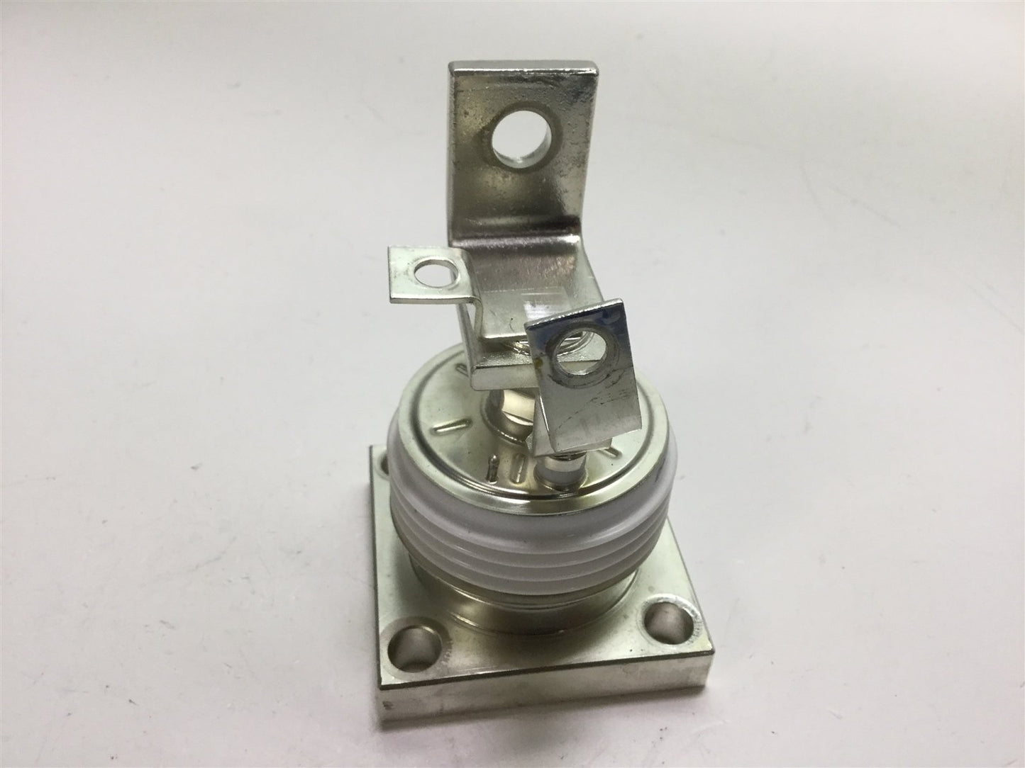 Used American Microsemiconductor TF200-700 Low Frequency NPN Bipolar Power Transistor