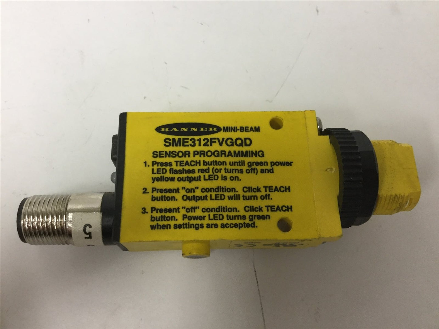 Used Banner SME312FVGQD Mini-Beam Fiber Optic Amplifier, Voltage: 10-30VDC, NPN PNP