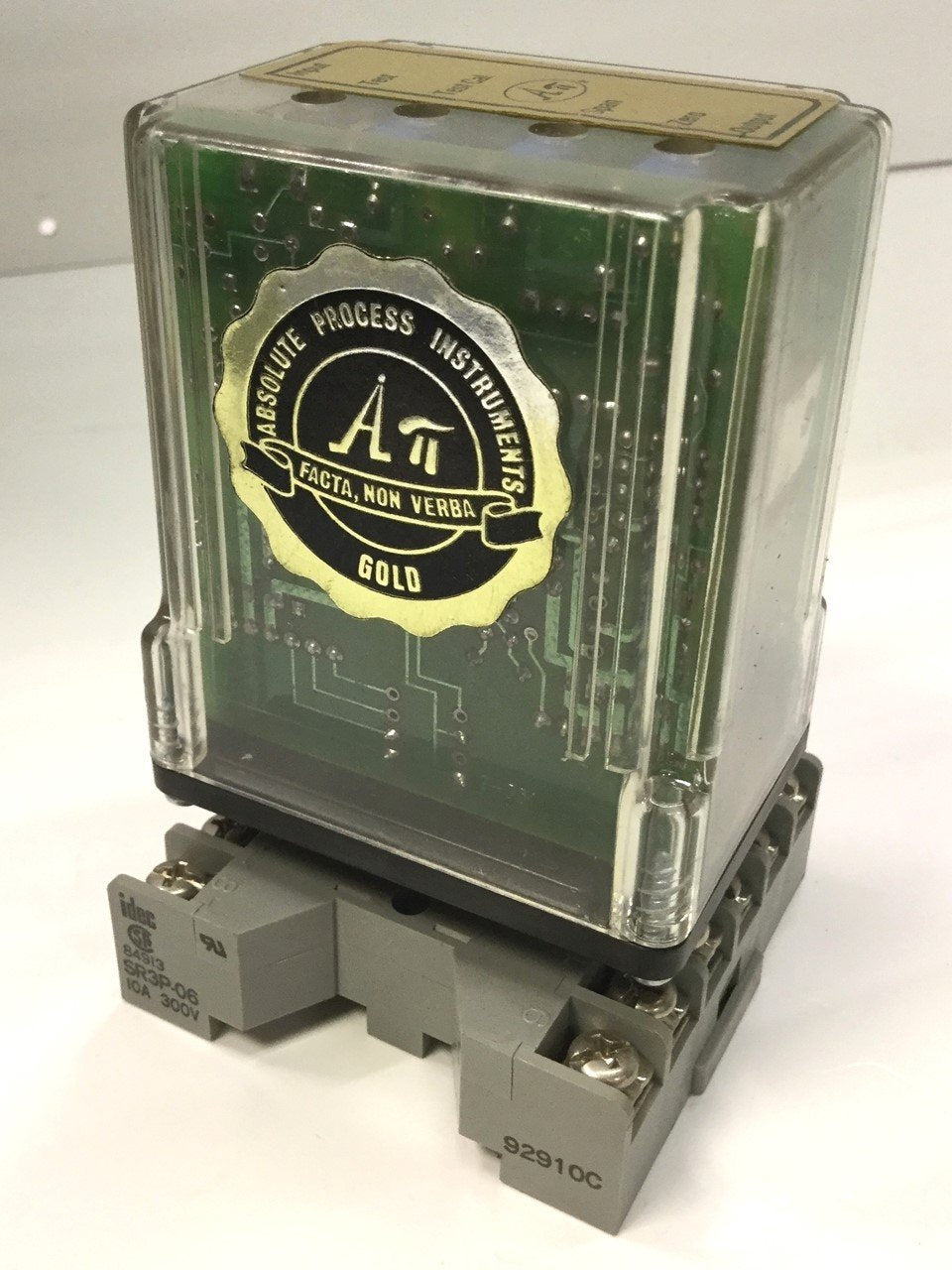 Used Absolute Process Instruments API 4402 G DC Signal Conditioner w/ Math Function