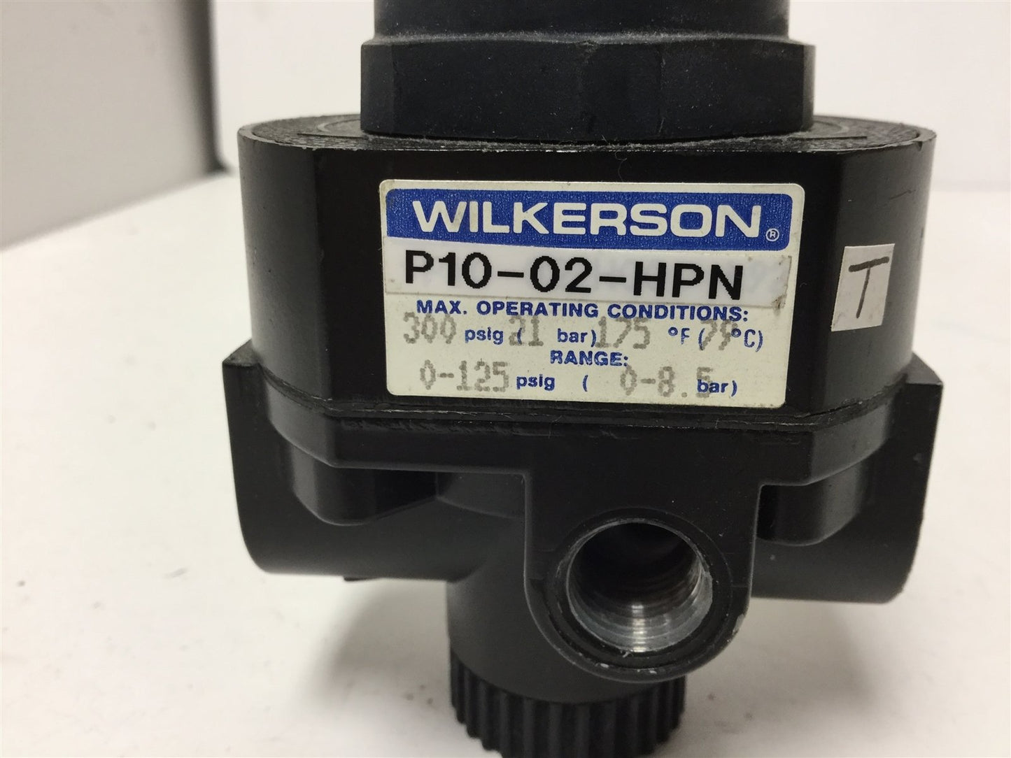 Used Wilkerson P10-02-HPN Pneumatic Regulator, Pressure Range: 0-125psi, 1/4" NPT