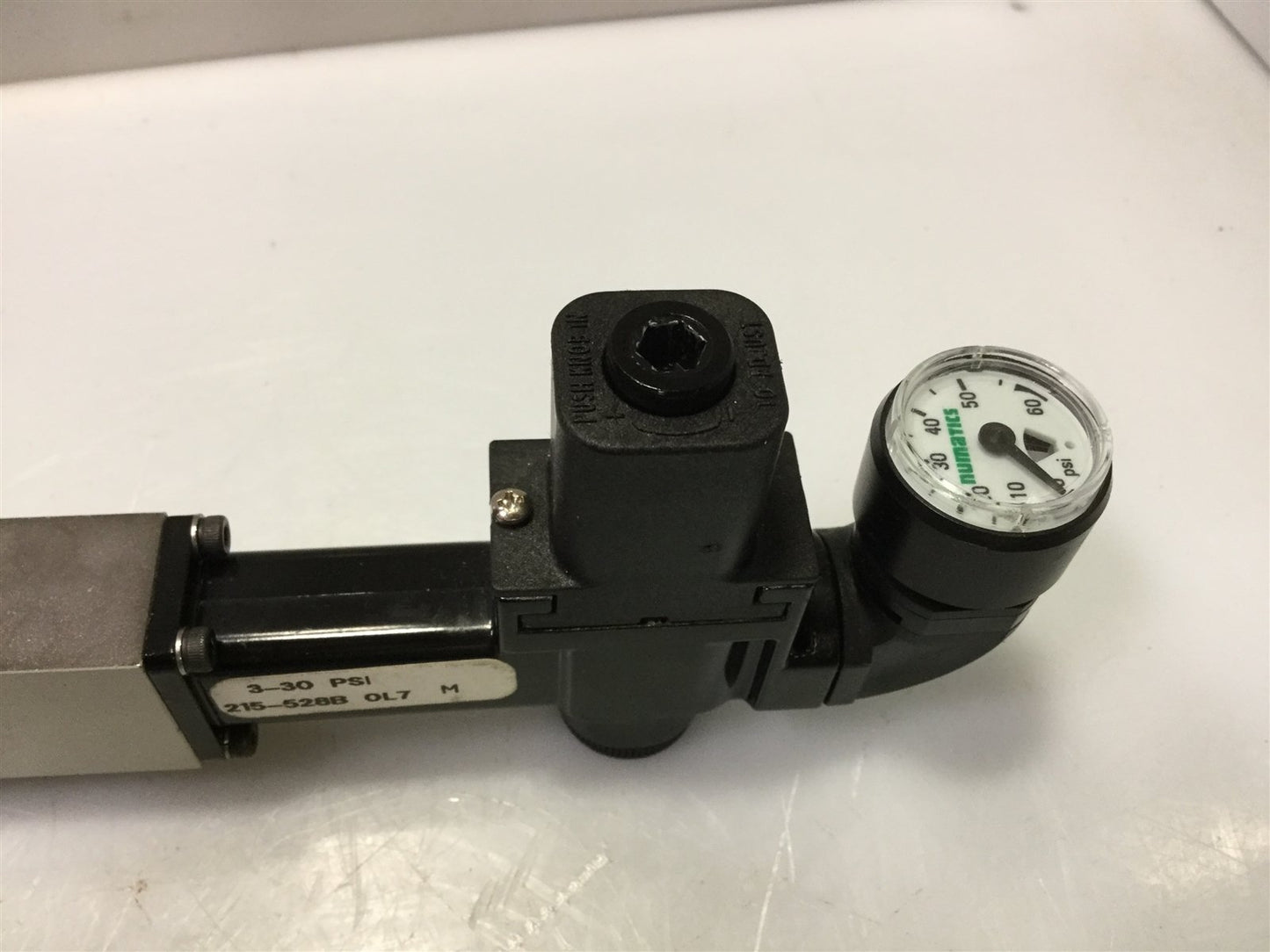 Used Numatics 051RD300JP00000 Series 2005 Sandwich Dual Regulator w/ Top View Gauges