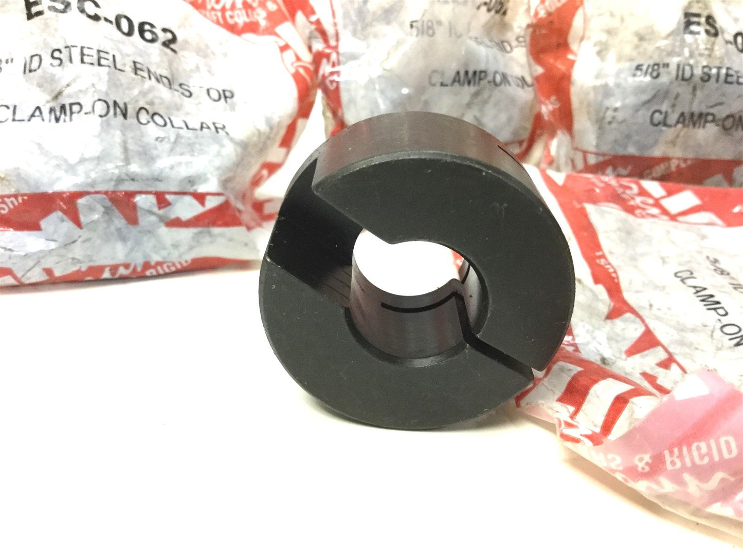 New Lot of 4 Climax Metal ESC-062 Clamp-On Collar 5/8" ID Steel End-Stop Black Oxide