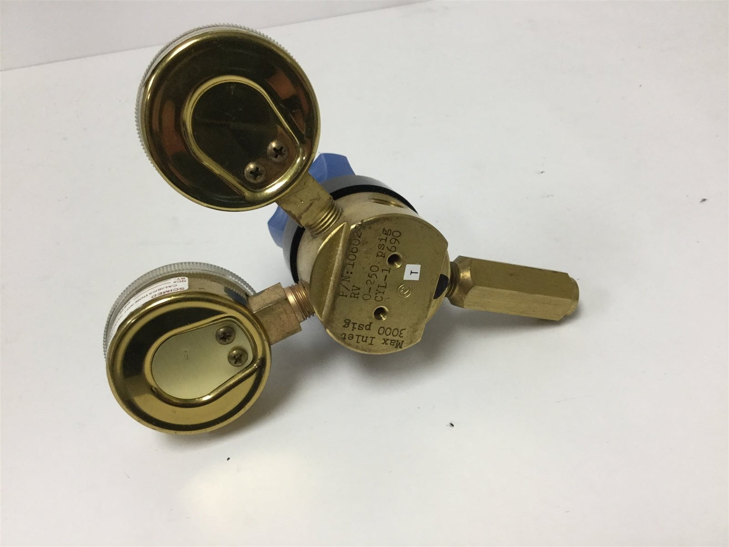 Used Gas Regulator With 20-400psi and 100-3000psi Gauges, Ports: 1/4" NPT, 0-250psi