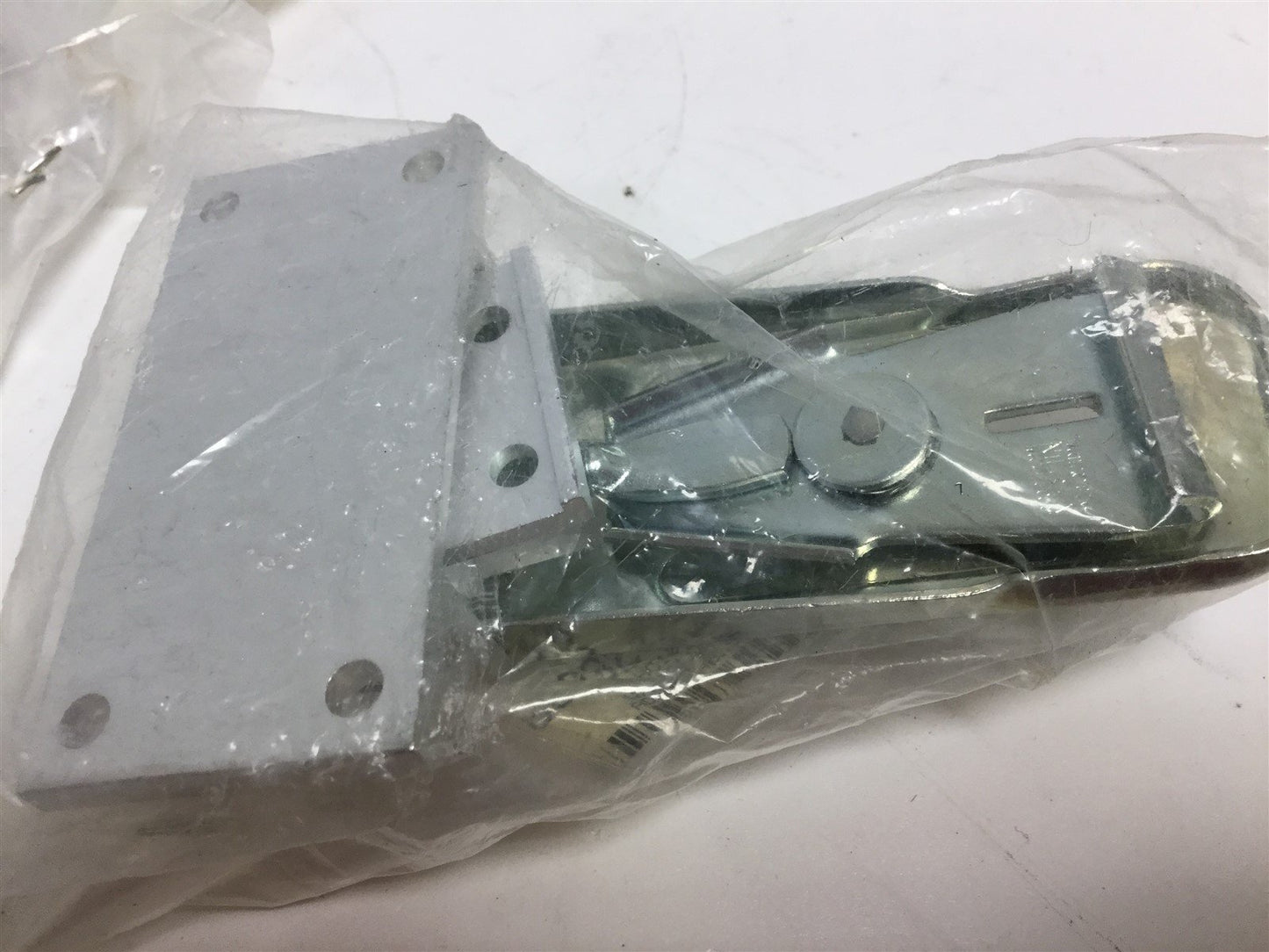 New Lot of 9 HC1045EYETAZE New Adjustable Zinc Coated Latches For Padlock