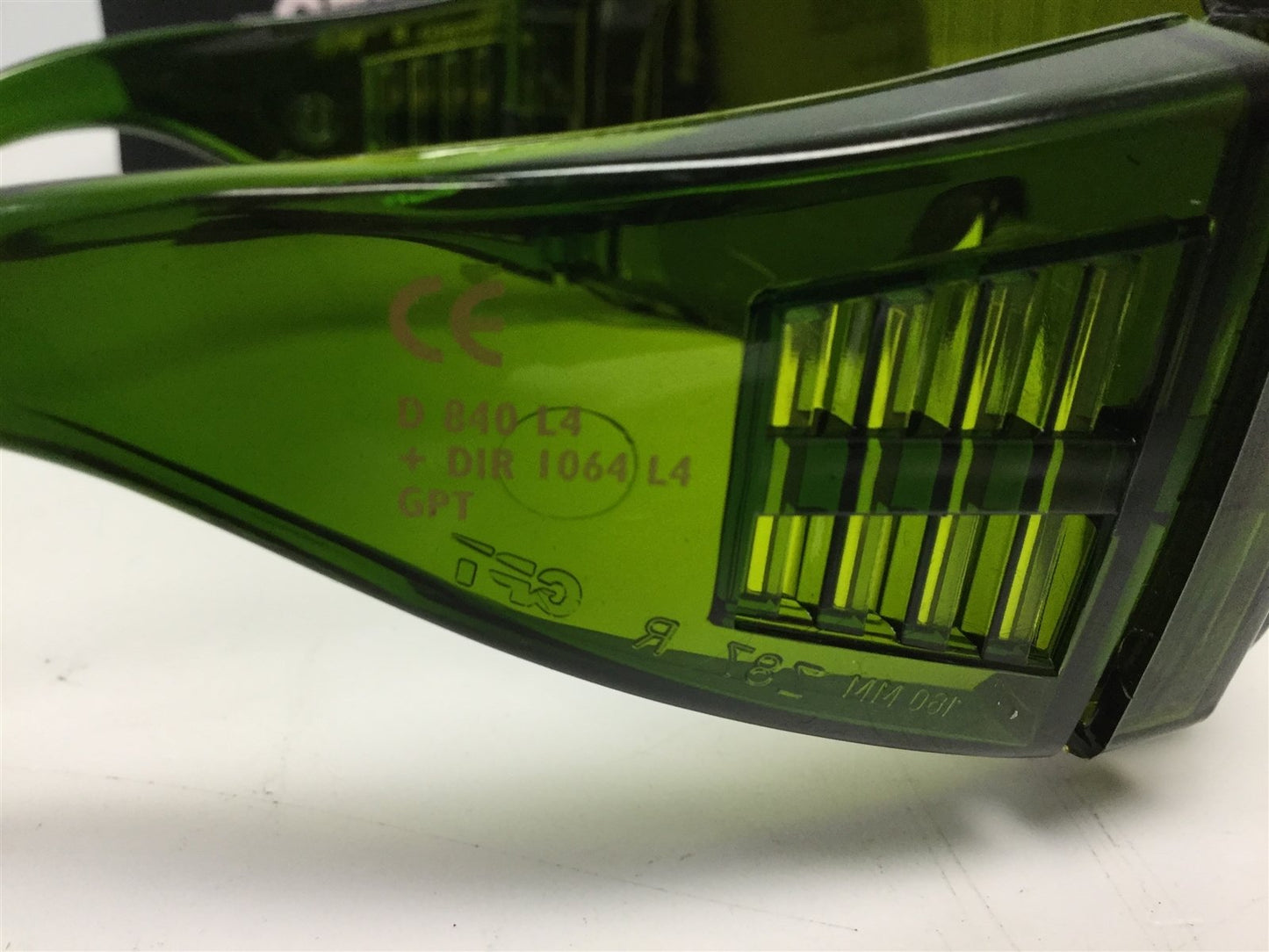 Used GPT Glendale Z-87 NdGa: Yag Laser Gard Glasses W/ Case/GPT Plastic Lens Cleaner