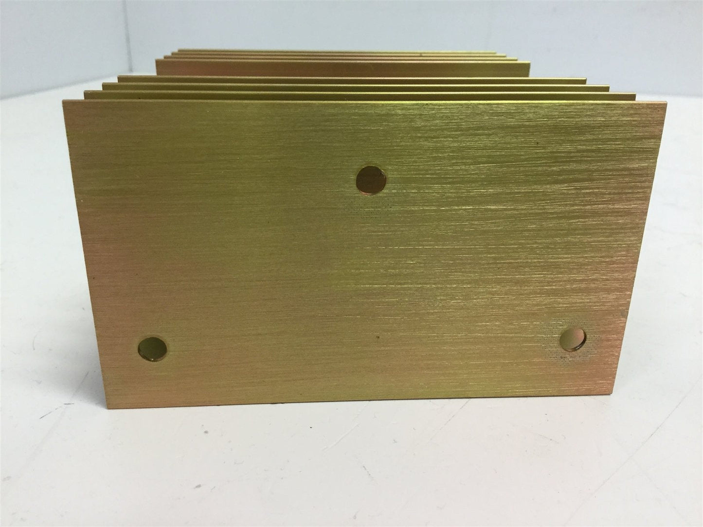 Used Lot of 2 Aluminum Heat Sinks, 3.95" x 2.3" x 4.25" - 16 Fins, Thin Base