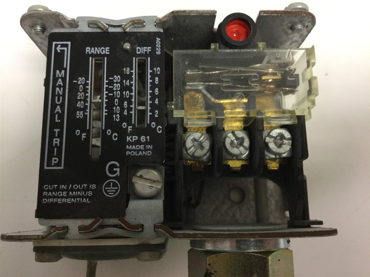 Used Danfoss 060L2002 KP61 Thermostat Switch -30 to 15 Deg C, Contact 16A, 400VAC