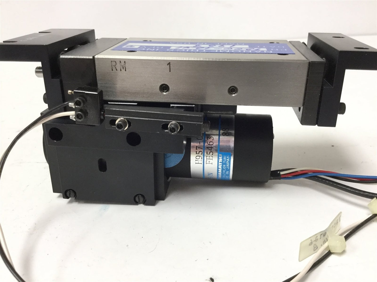Used Hamamatsu H957-06 Photomultiplier Module on Cleveland Precision Slide