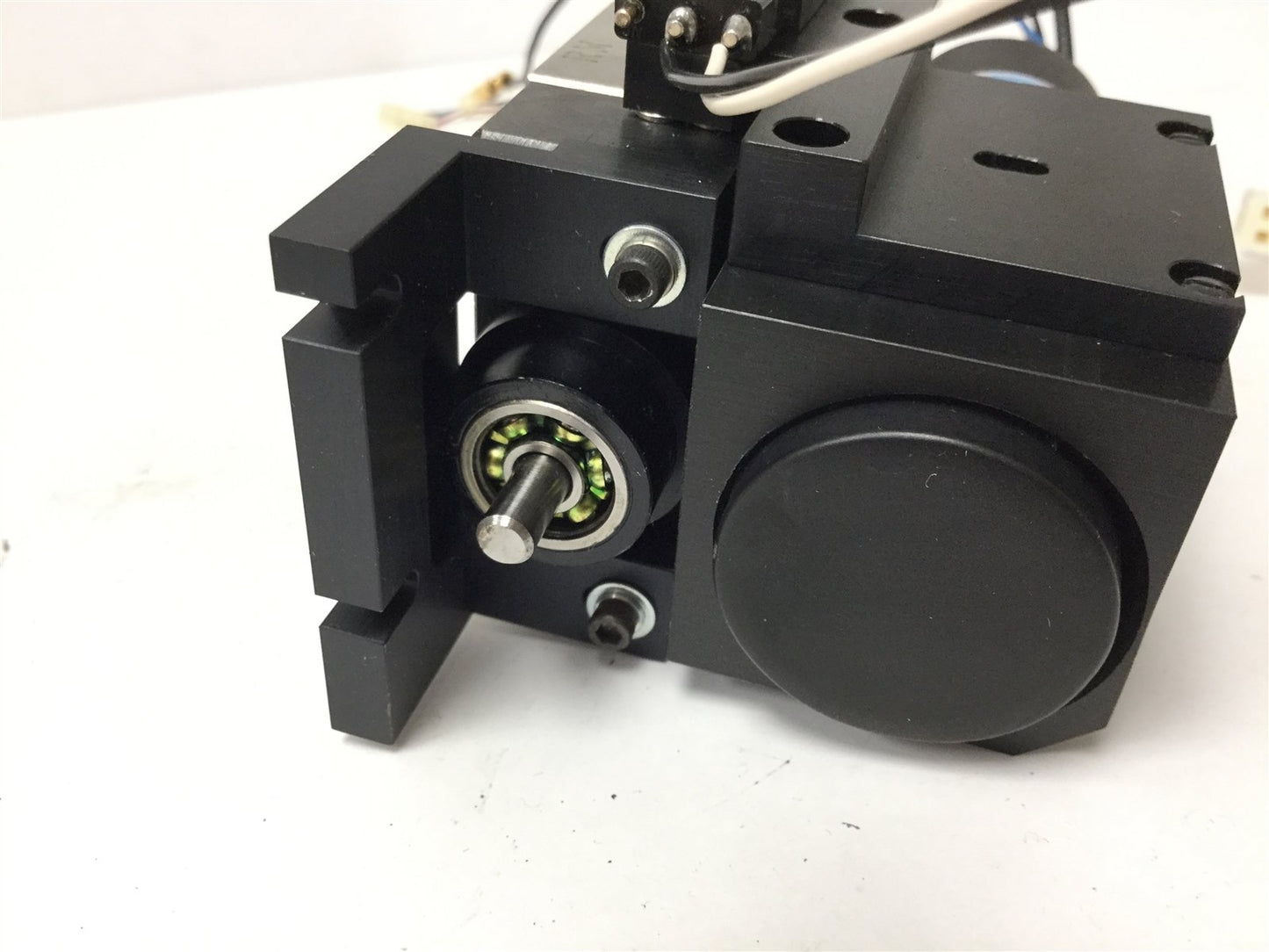 Used Hamamatsu H957-06 Photomultiplier Module on Cleveland Precision Slide