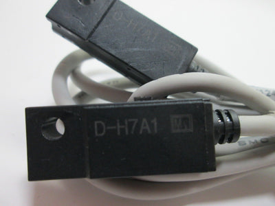 Used Lot of 3 SMC D-H7A1 Solid State Switches, 3-Wire, Output: NPN, Power: 4.5-28VDC