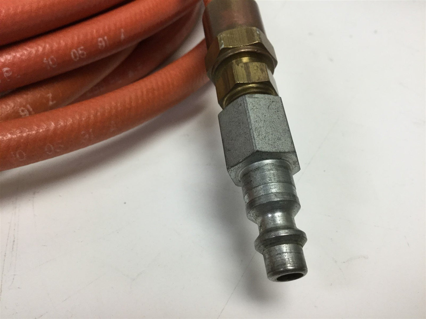 Used SpeedAir 2649C Pneumatic Hose 1/4" (6.4mm) 250 PSI W.P. 25' W/ Quick Disconnect