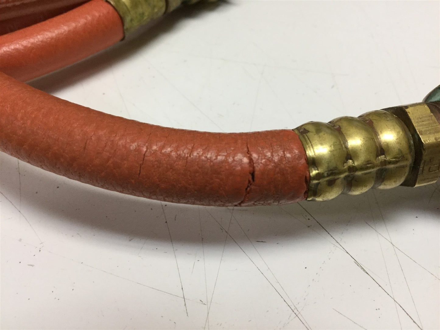 Used SpeedAir 2649C Pneumatic Hose 1/4" (6.4mm) 250 PSI W.P. 25' W/ Quick Disconnect