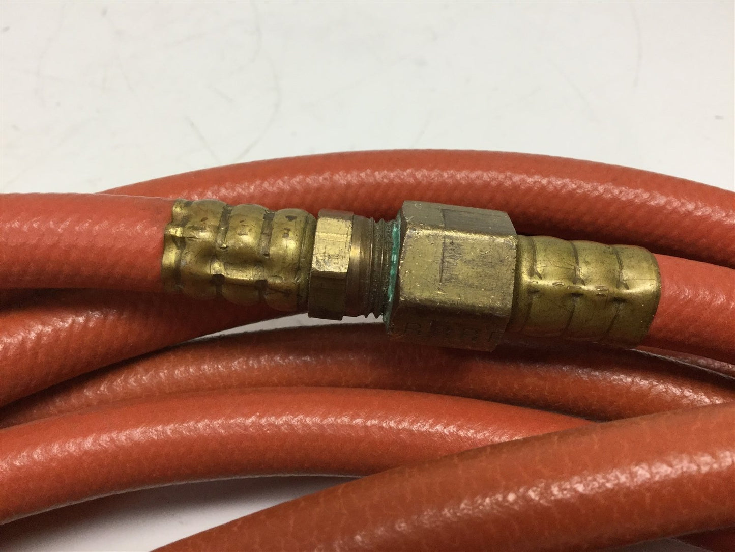 Used SpeedAir 2649C Pneumatic Hose 1/4" (6.4mm) 250 PSI W.P. 25' W/ Quick Disconnect