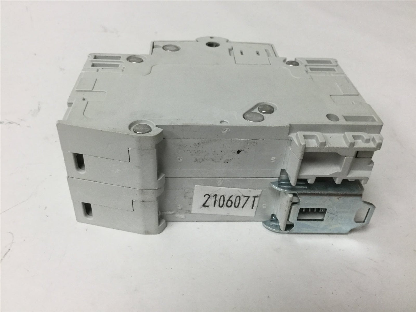 Used Cutler Hammer WMS2D08 2-Pole Circuit Breaker, 480V Max, 8 Amps, D-Curve