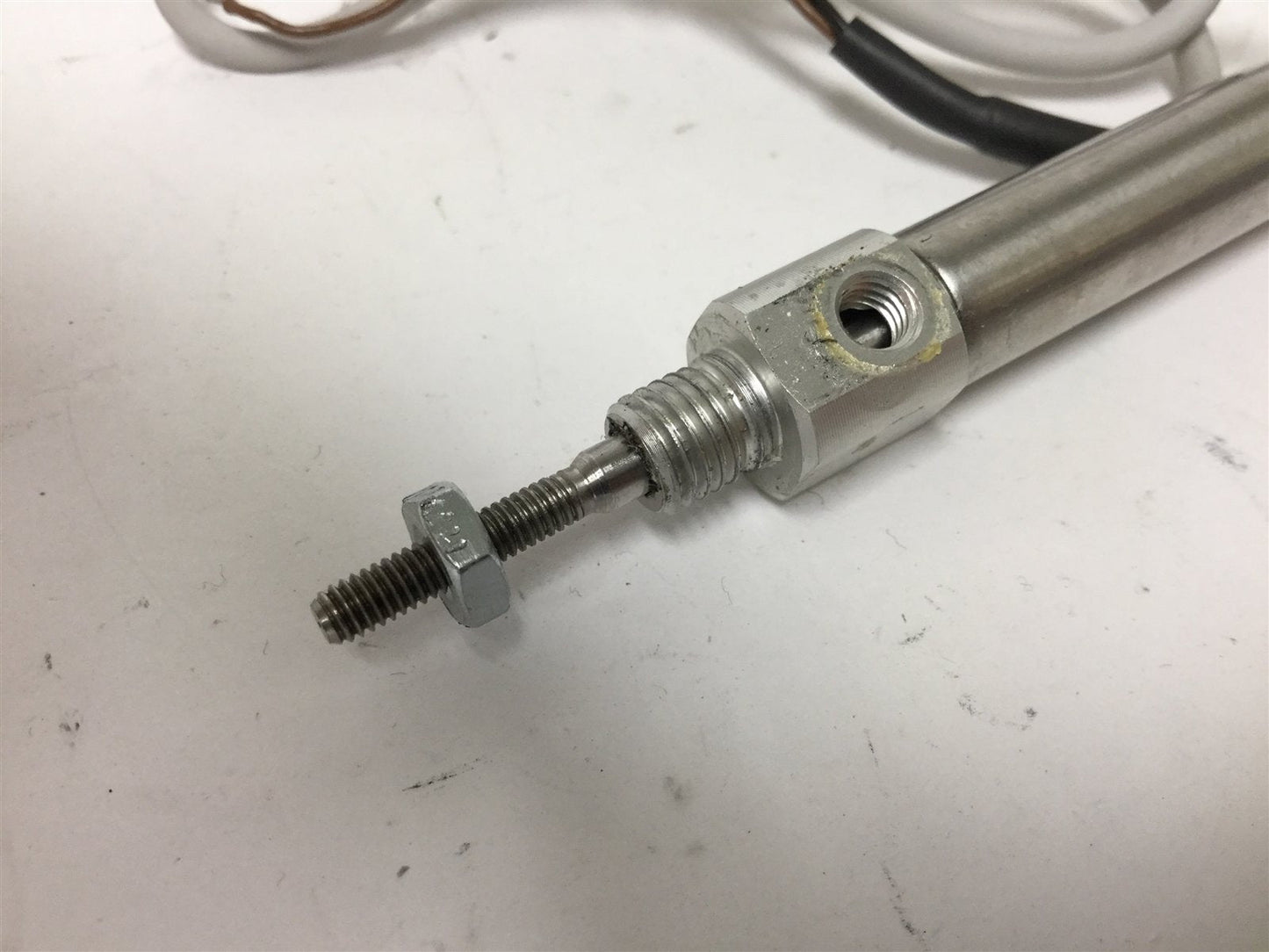 Used SMC NCDJ2WB10-400-H7A1S-X142US Double End Pneumatic Cylinder, Stroke: 4", 100psi