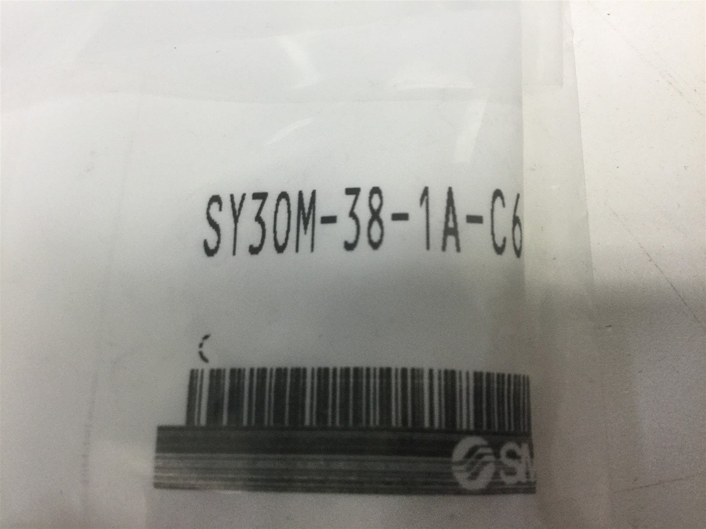 New Lot of 5 New SMC SY30M-38-1A-C6 Supply Spacer, Fittings: 6mm For SY3000 Manifold