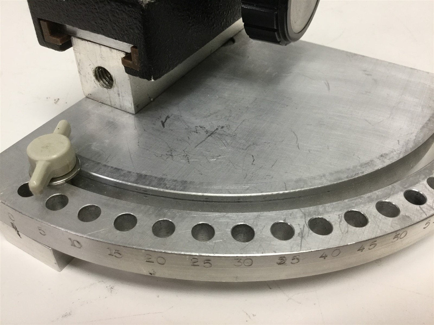 Used Rotating Rod Stand With Linear Position Slide, 90 Deg of Movement, Height: 12.5"