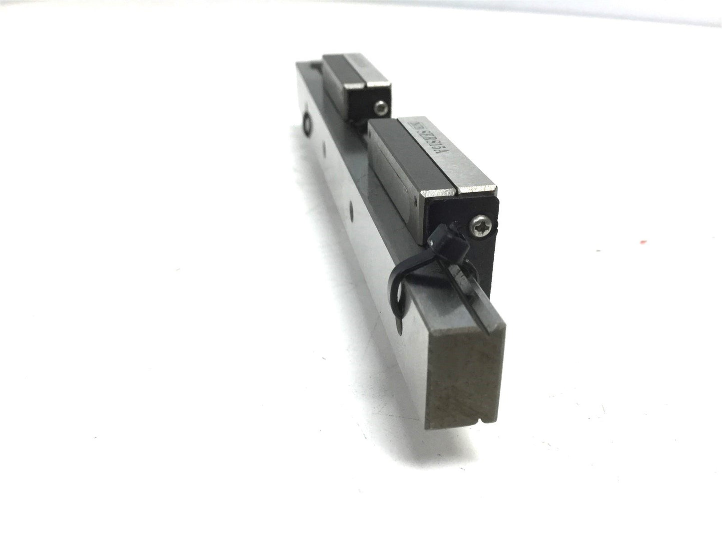 Used Nippon Bearing SERS15A 2-Roller Guide Slide Bearing, Linear Length: 169mm