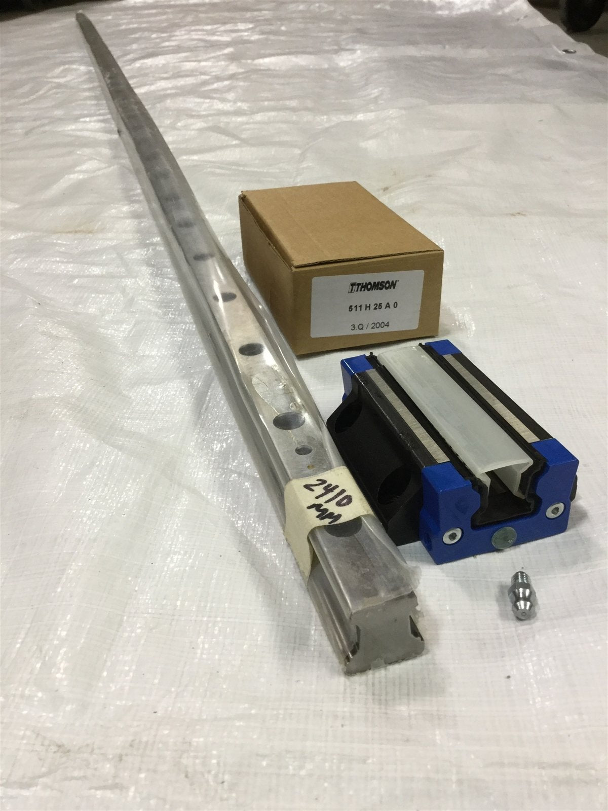 NEW Thomson Series 500 Linear Ball Bearing Rail w/Carriage Size-25 Length+2400mm