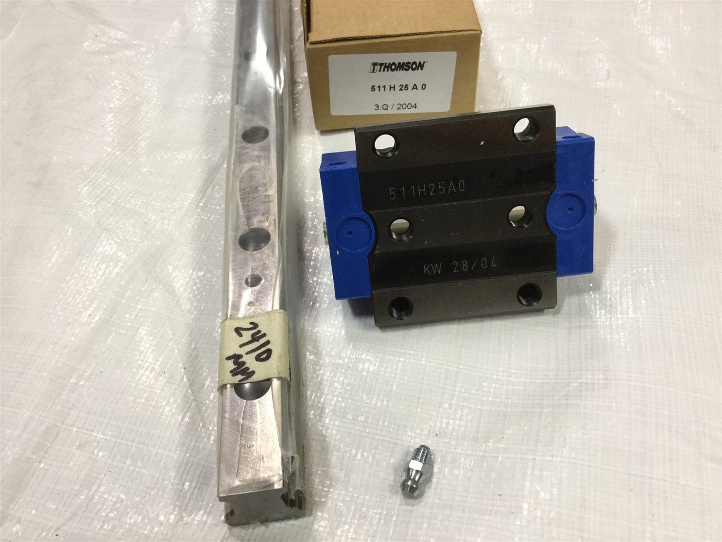 NEW Thomson Series 500 Linear Ball Bearing Rail w/Carriage Size-25 Length+2400mm