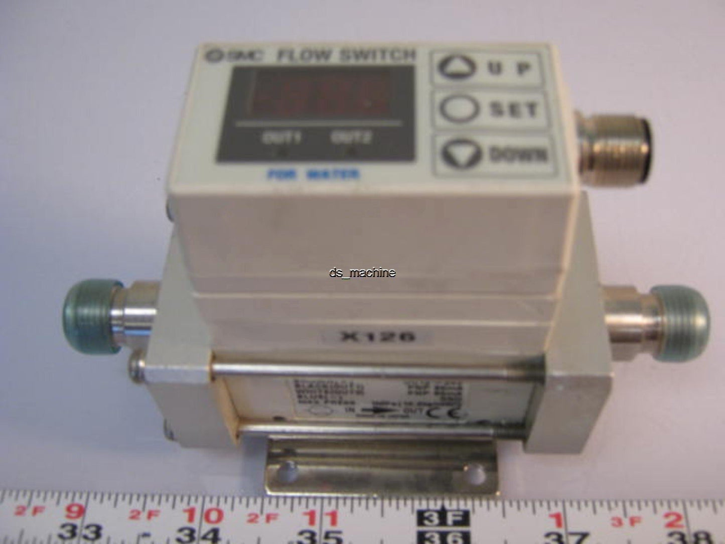 Used SMC 3/8" 2-16L/M Flow Switch For Water PFW720-03-67-Q 1/8" NPT Ports