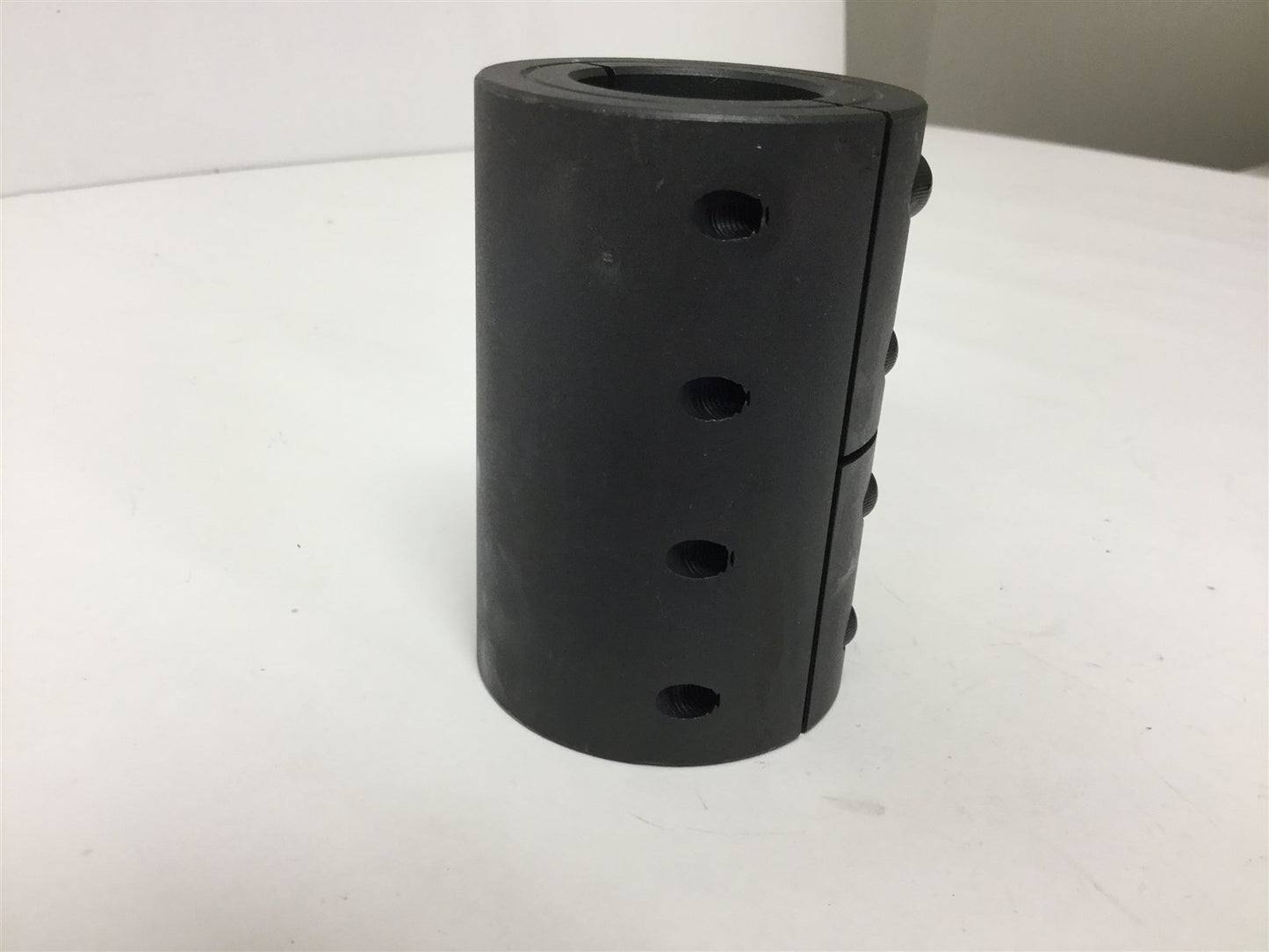 New Stafford 5L104104 Clamp Coupling, Size: 1.25" x 1.25", Material: Steel