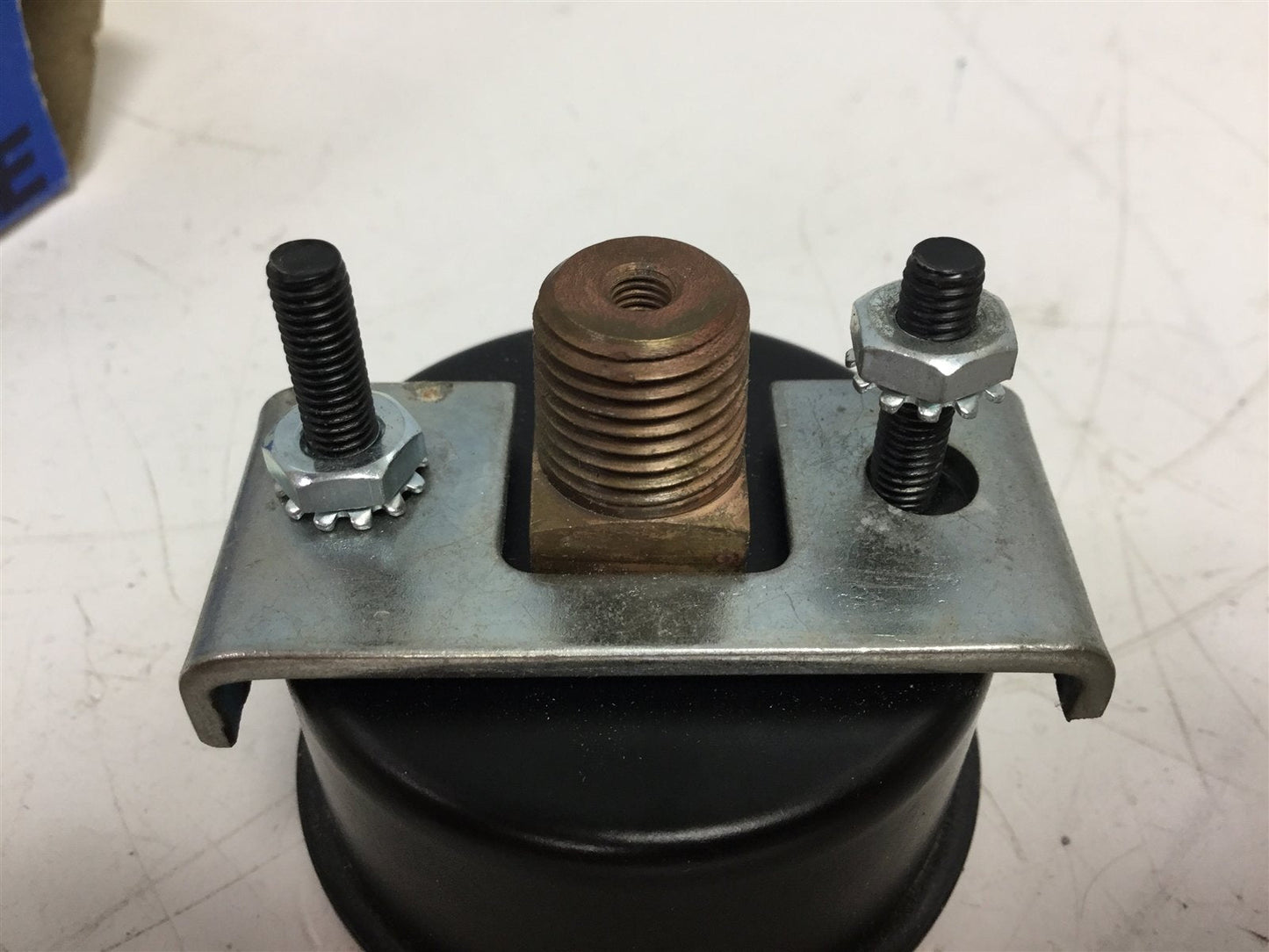 New Marshall Town G10050 Pressure Gauge 2" Face 23B 200# 1/4" NPT 0-200Psi