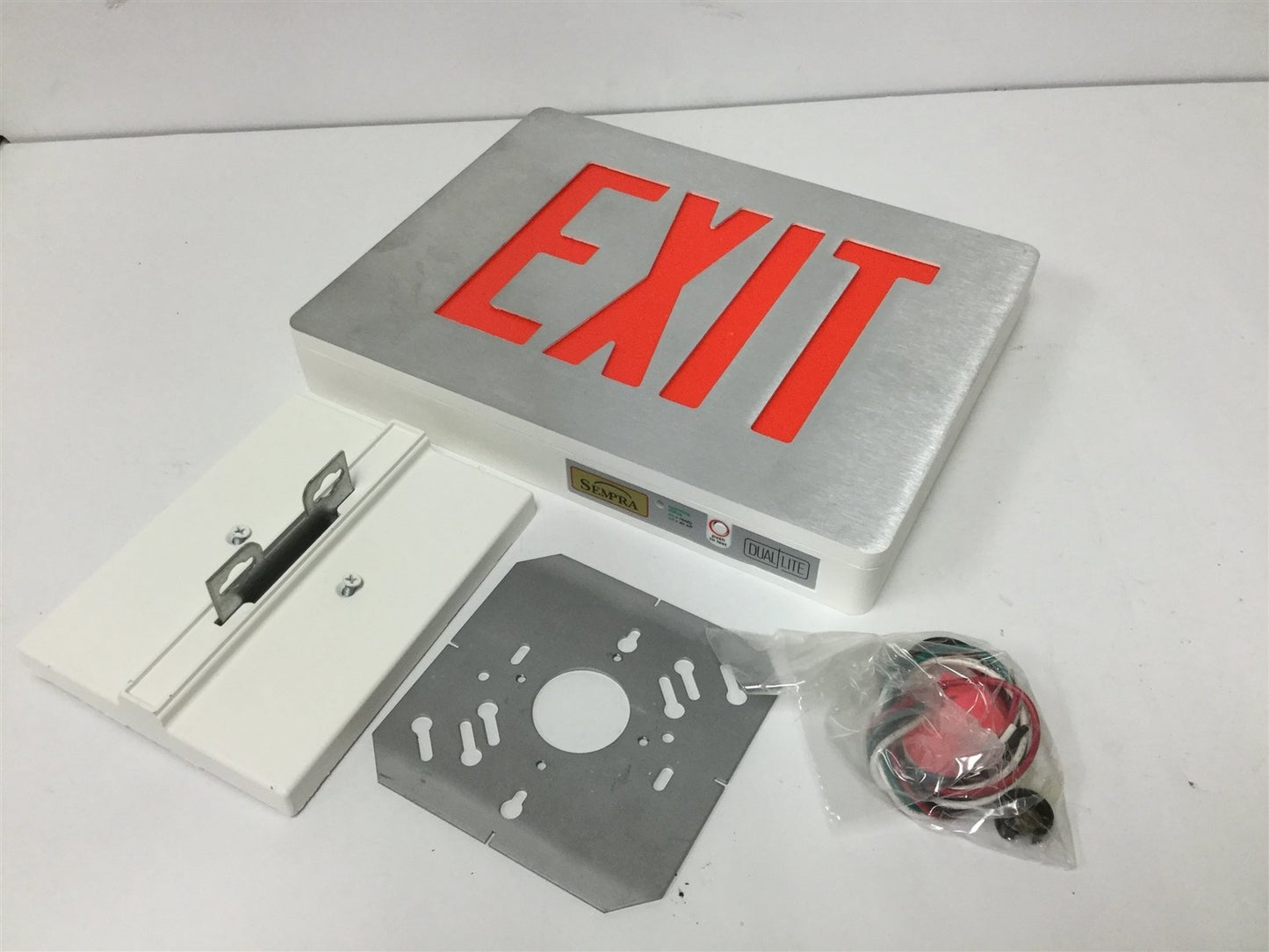 New Hubbell SESRWNE LED Exit Sign, Single Face, Voltage: 120/277VAC, Red Letters