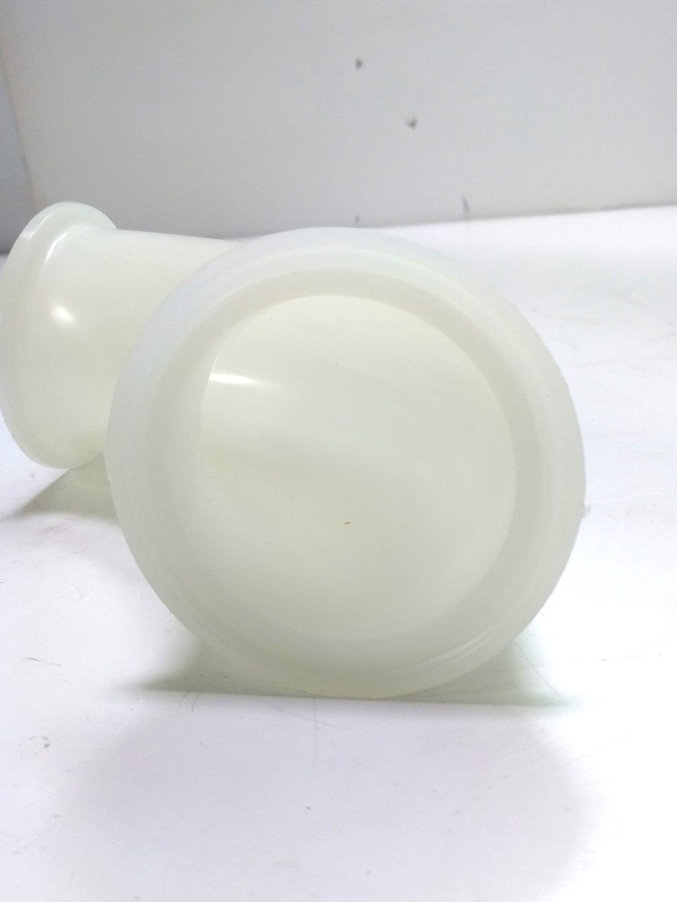Used Tri-Clamp Sweeping 90 Degree Sanitary Elbow, 2" Diameter, 3" Radius, PolyPro