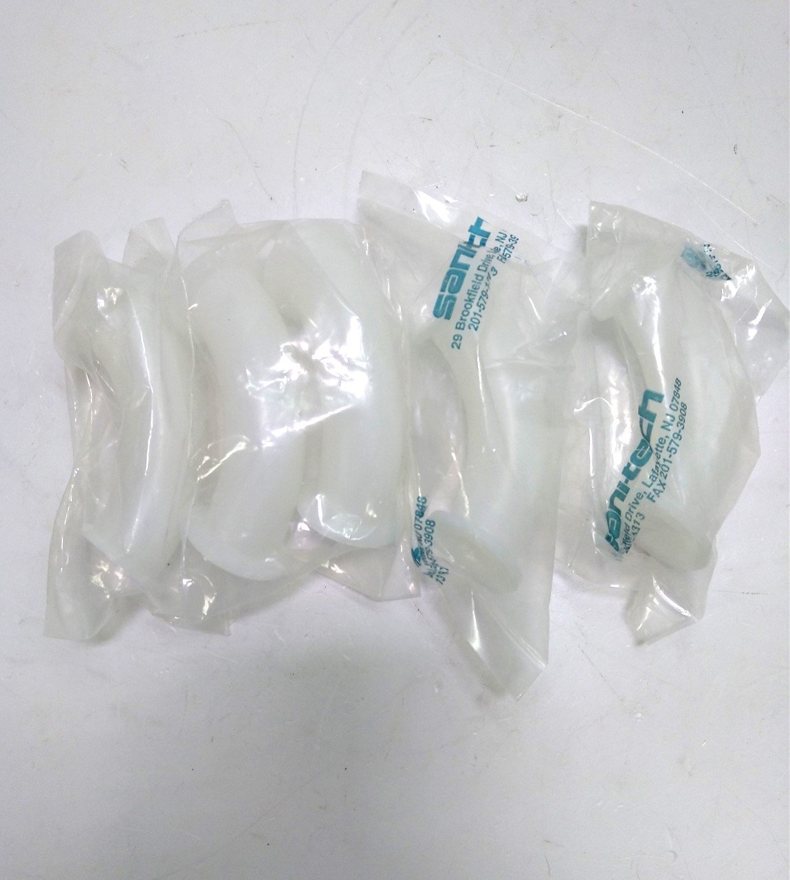 New Lot of 5 New Sani-Tect Tri-Clamp 90 Deg. Sanitary Elbow, MAXI, Polypropylene