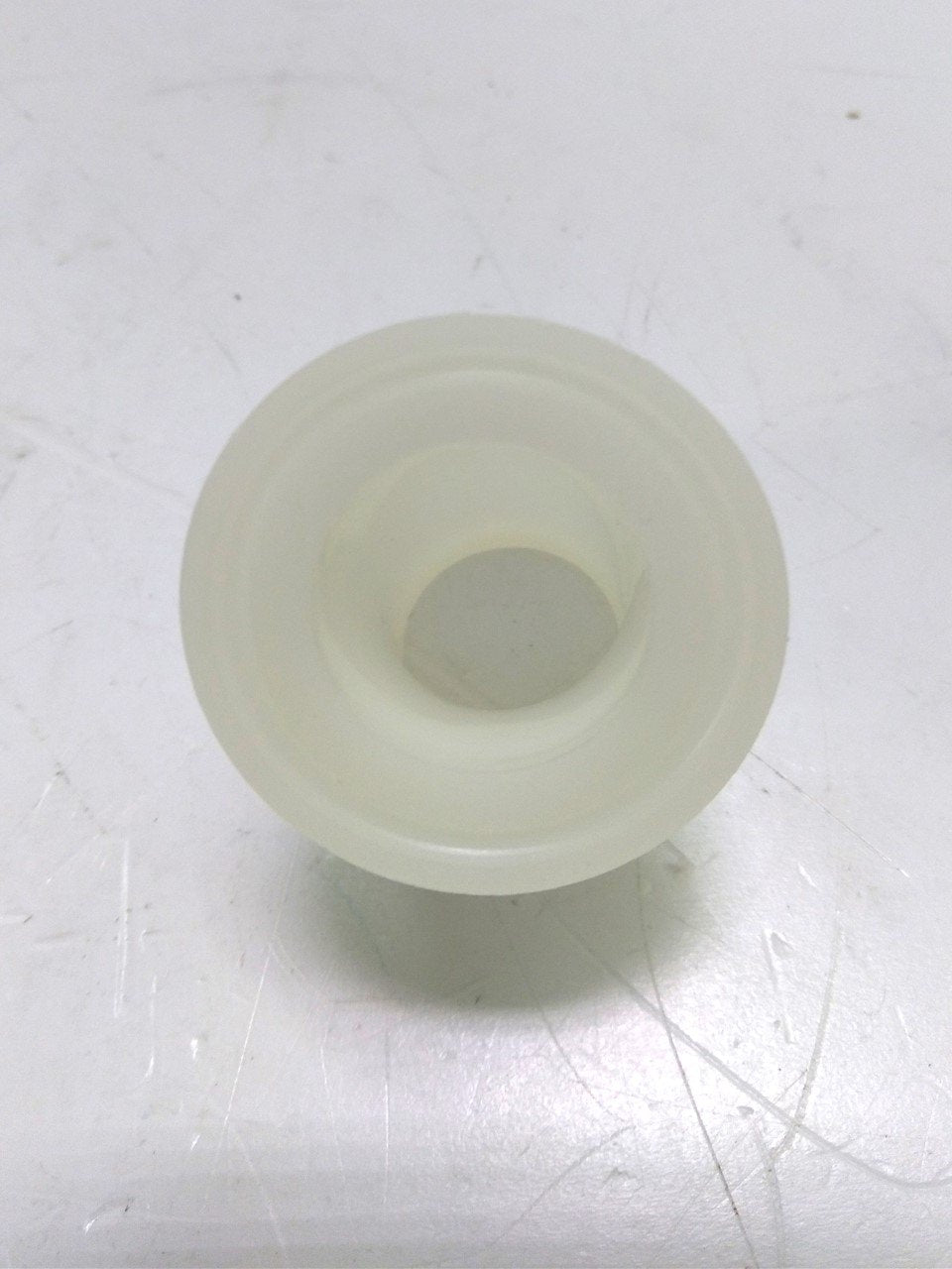 Used Saint-Gobain T45100 Tri-Clamp 45 Degree Sanitary Elbow, 1" MAXI, 2.5" Rad., Poly