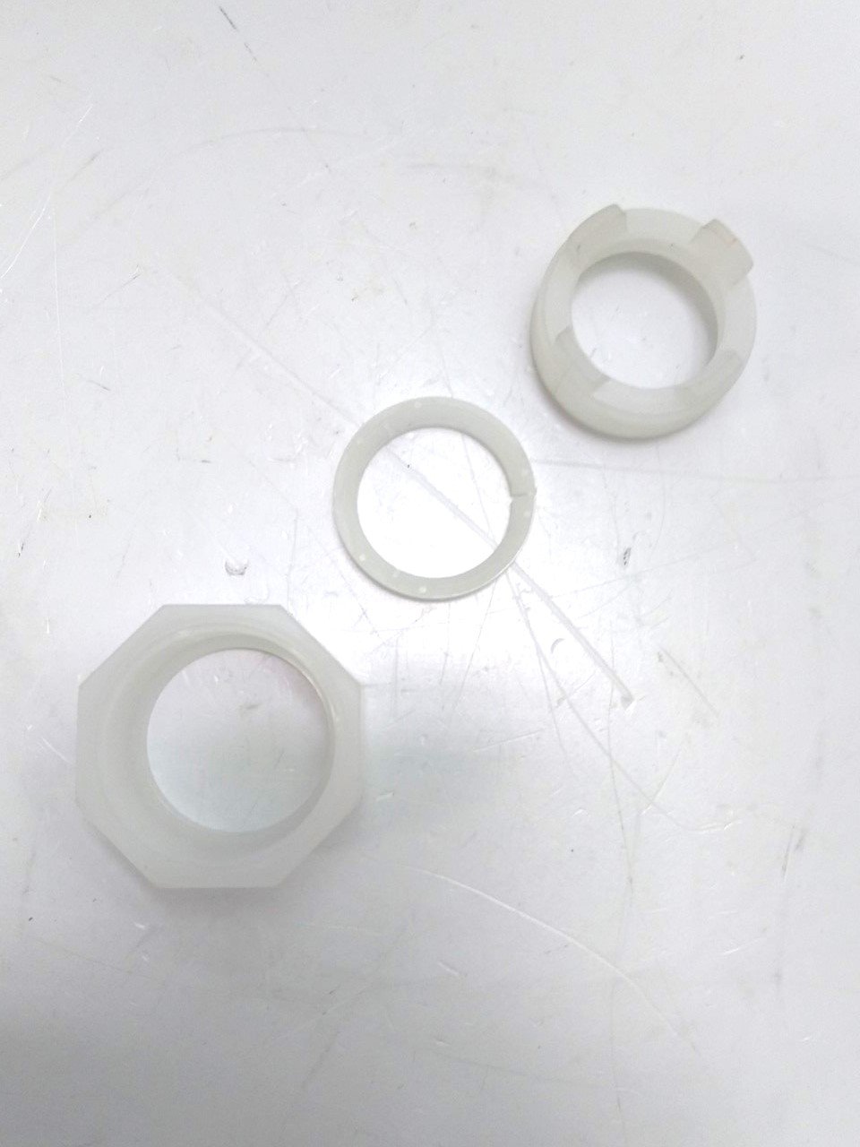 Used Lot of 2 Saint-Gobain CL100TU True Union Tri-Clamp, 1" MAXI to 1" MAXI, Kynar