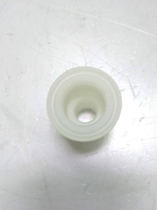 New Saint-Gobain TA100M-04M Tri-Clamp Adapter, 1" MAXI to 1/2" NPT Male, Poly