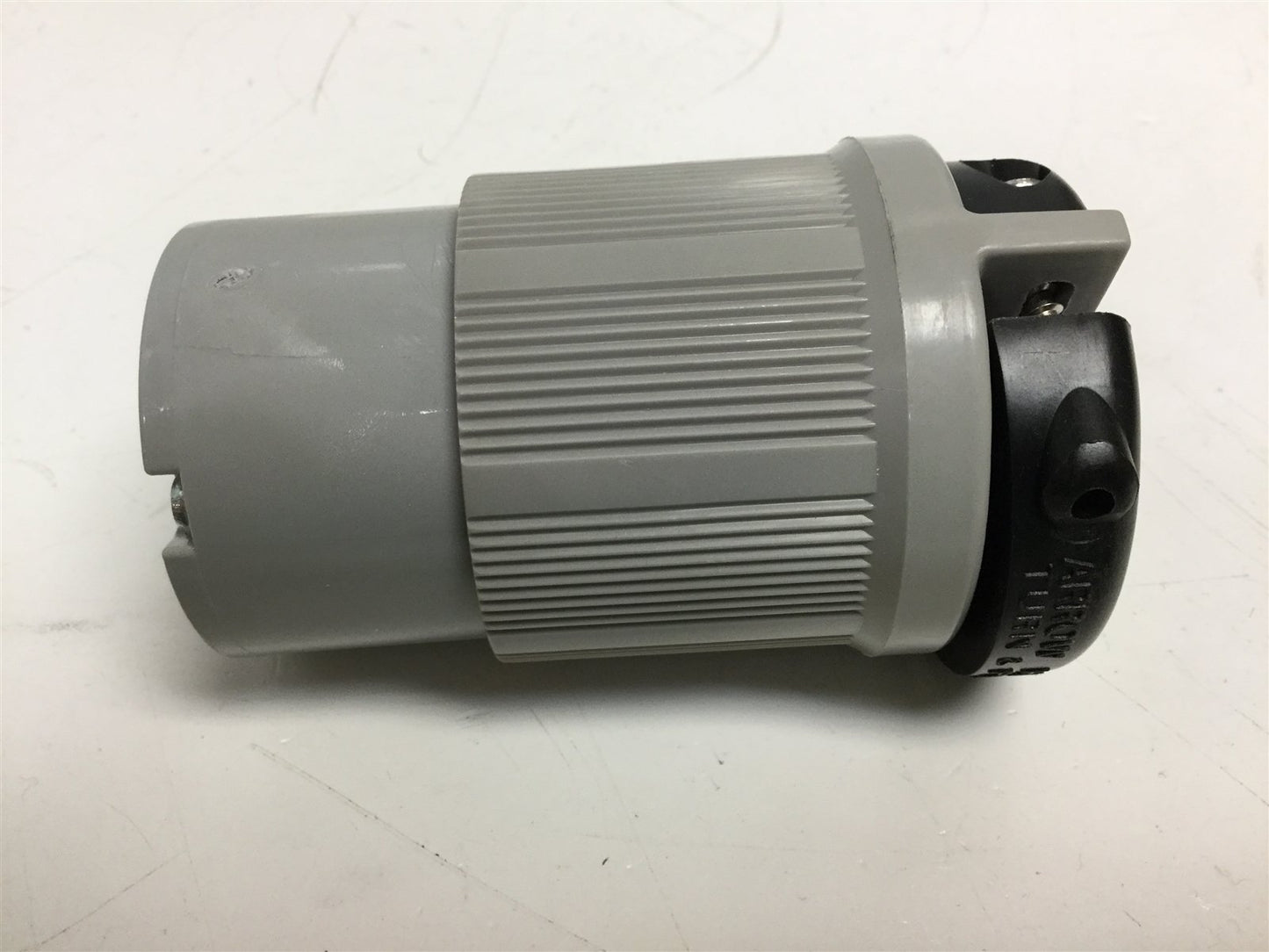 Used Lot of 2 Arrow Hart 6269 Locking Connector, Female, 20A 250V 3-Phase 3-Pole