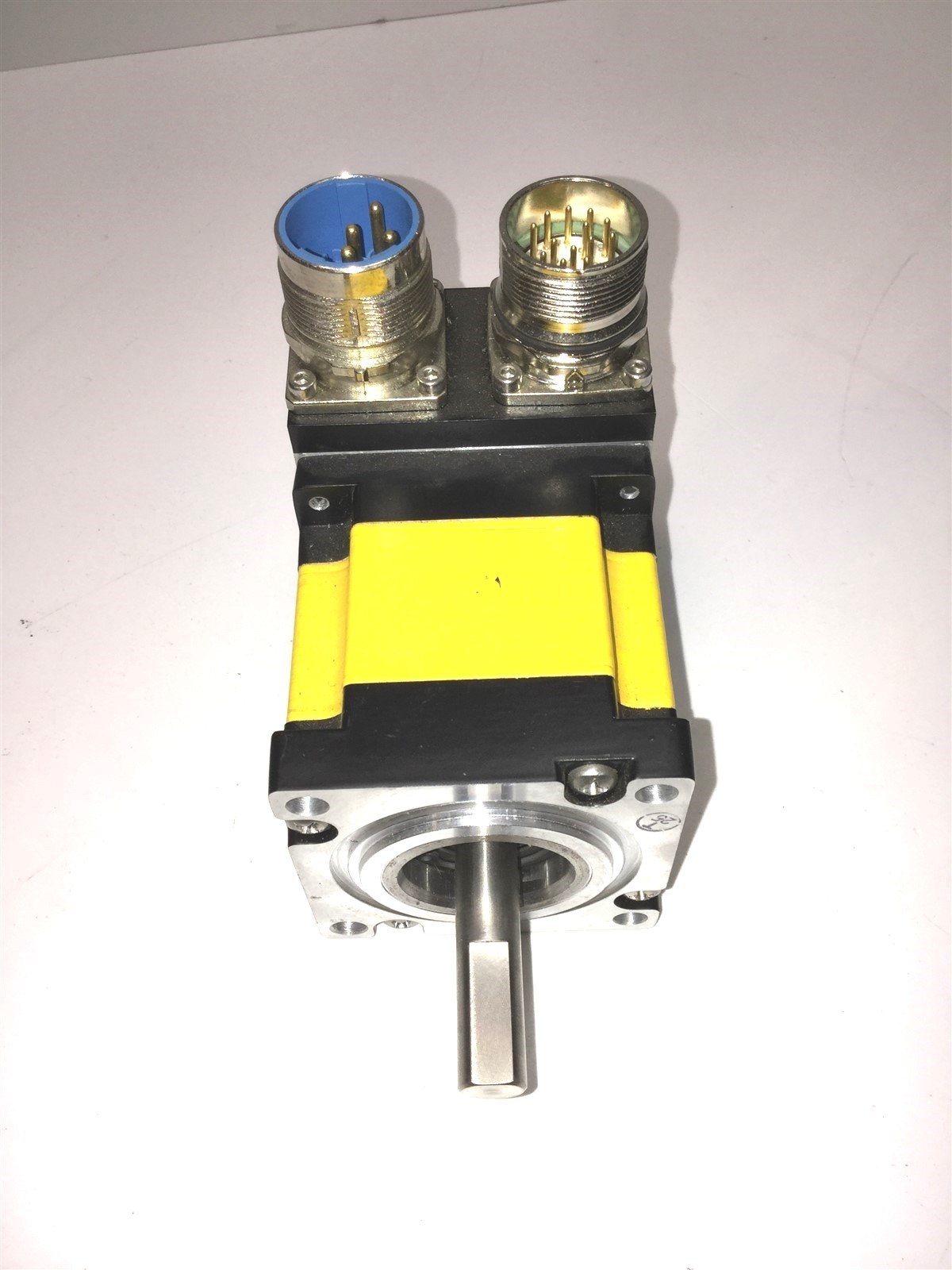 Used Parker Compumotor BE231DJ-FPSN Servo Motor Flat Shaft No Brake 340VAC