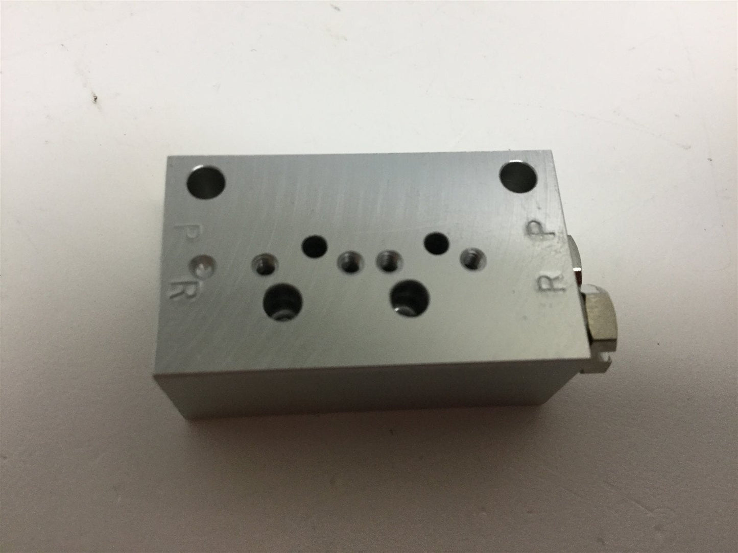 New Lot of 5 New Humphrey H010M2F Valve Manifolds, 2 x Valve Mounts Per Block