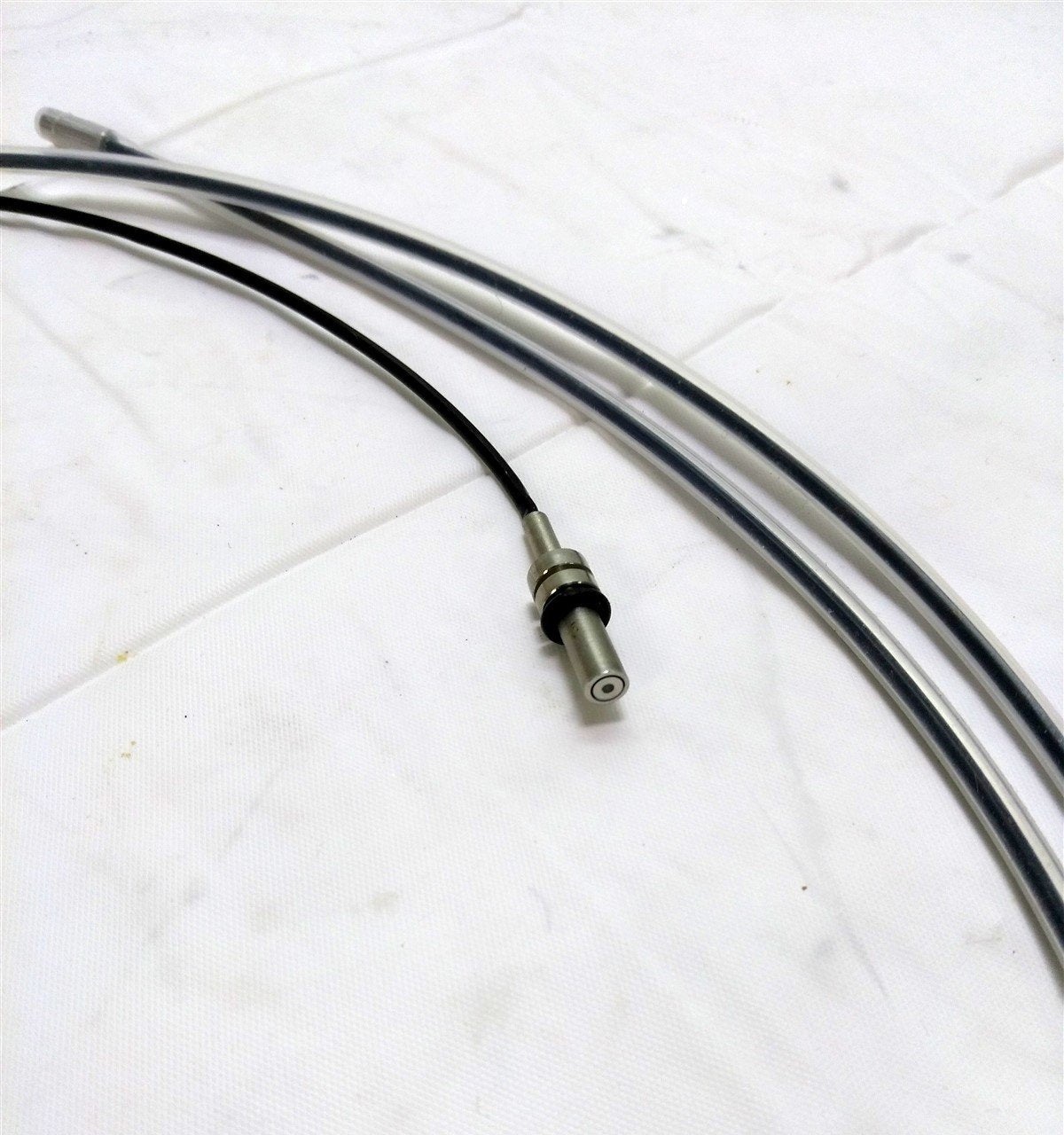 Used Banner PIE46THTMNL Fiber Optic Cable, 2m Long, 1mm Core, Opposed Mode, Dia 3/16"