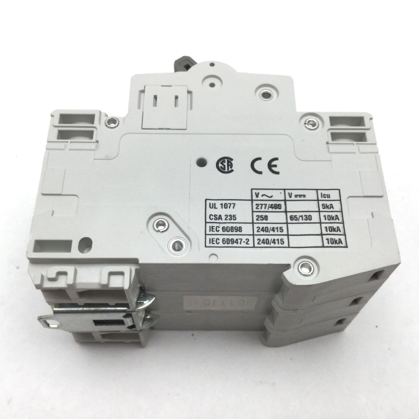 Used Cutler Hammer WMS3C15 Circuit Breaker, 3-Pole, Rating: 415VAC 15A, C-Curve, DIN