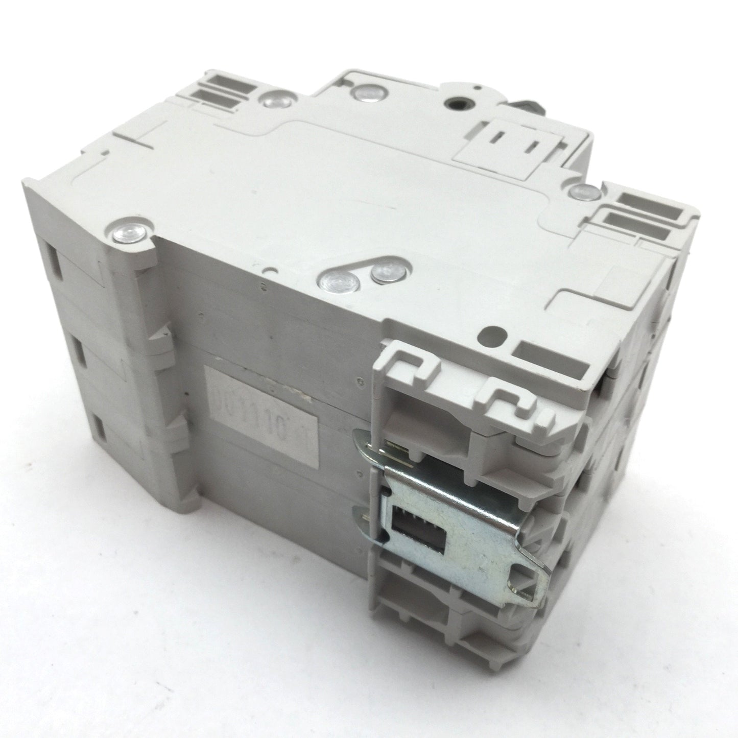 Used Cutler Hammer WMS3C15 Circuit Breaker, 3-Pole, Rating: 415VAC 15A, C-Curve, DIN