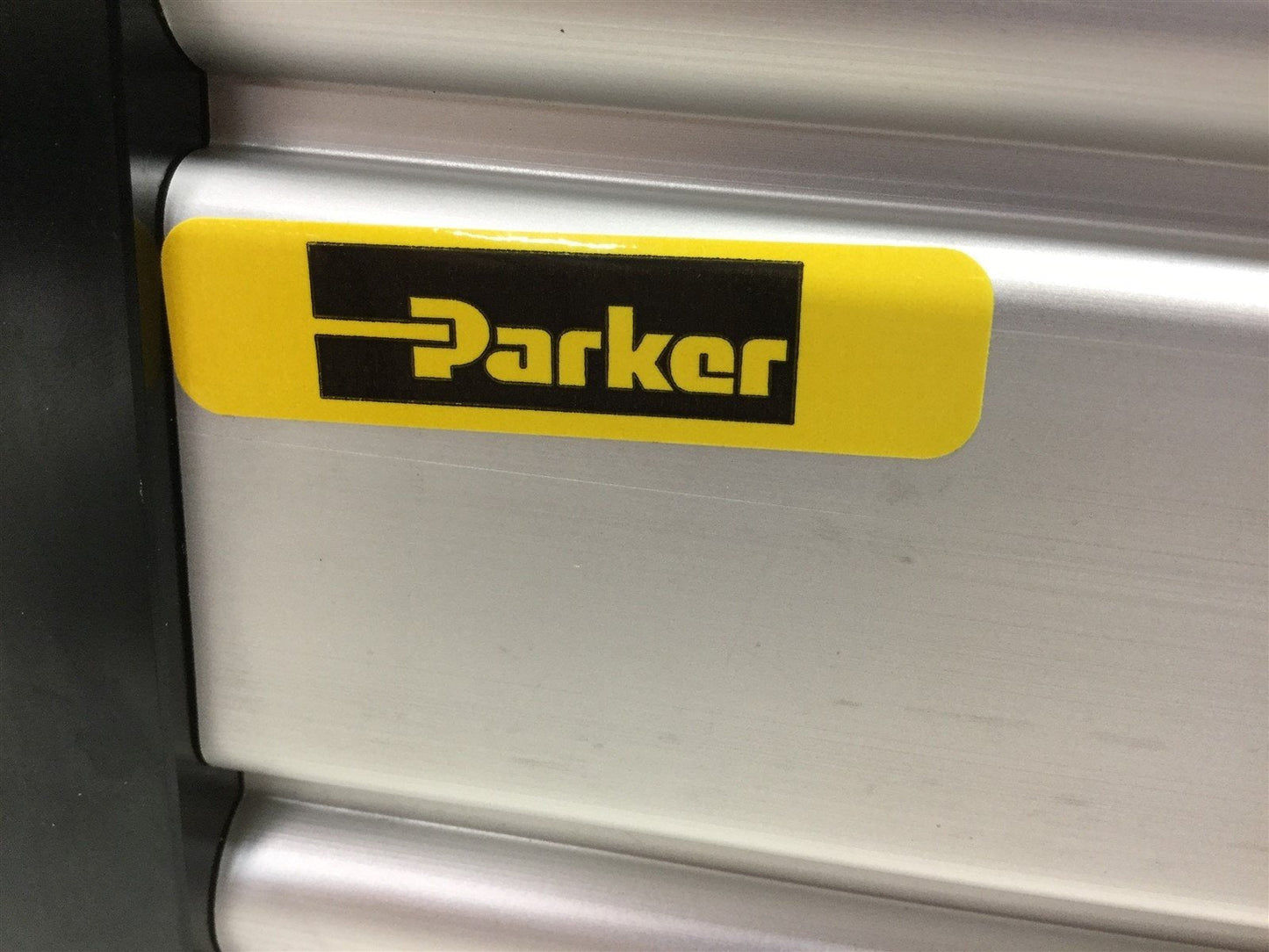 New Parker ET080B02 Mechanical Linear Actuator, Stroke: 300mm, Max: 0.6794 N-m