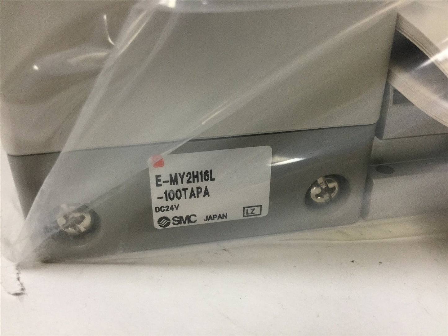New SMC E-MY2H16L-100TAPA E-Rodless Actuator, Stroke: 100mm, Power: 24VDC 2.5A
