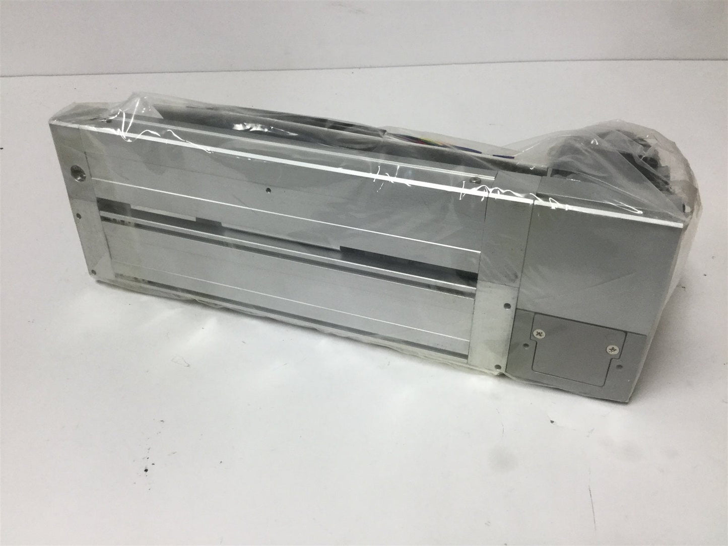 New SMC E-MY2H16L-100TAPA E-Rodless Actuator, Stroke: 100mm, Power: 24VDC 2.5A