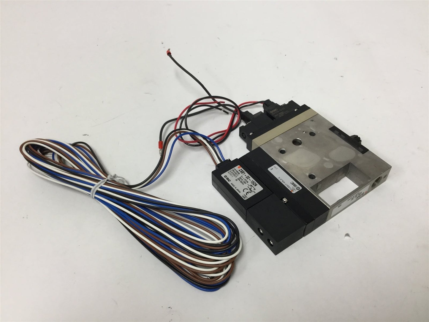 Used SMC NZM103HT-K5LZ-E15CL Vacuum Ejector, Pressure: 30-80psi, Voltage: 24VDC