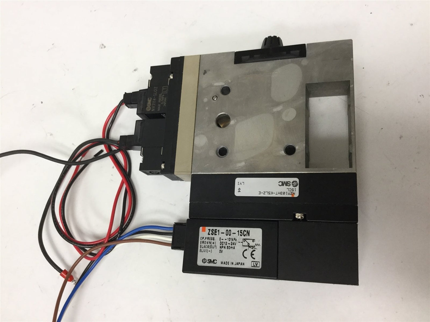 Used SMC NZM103HT-K5LZ-E15CL Vacuum Ejector, Pressure: 30-80psi, Voltage: 24VDC