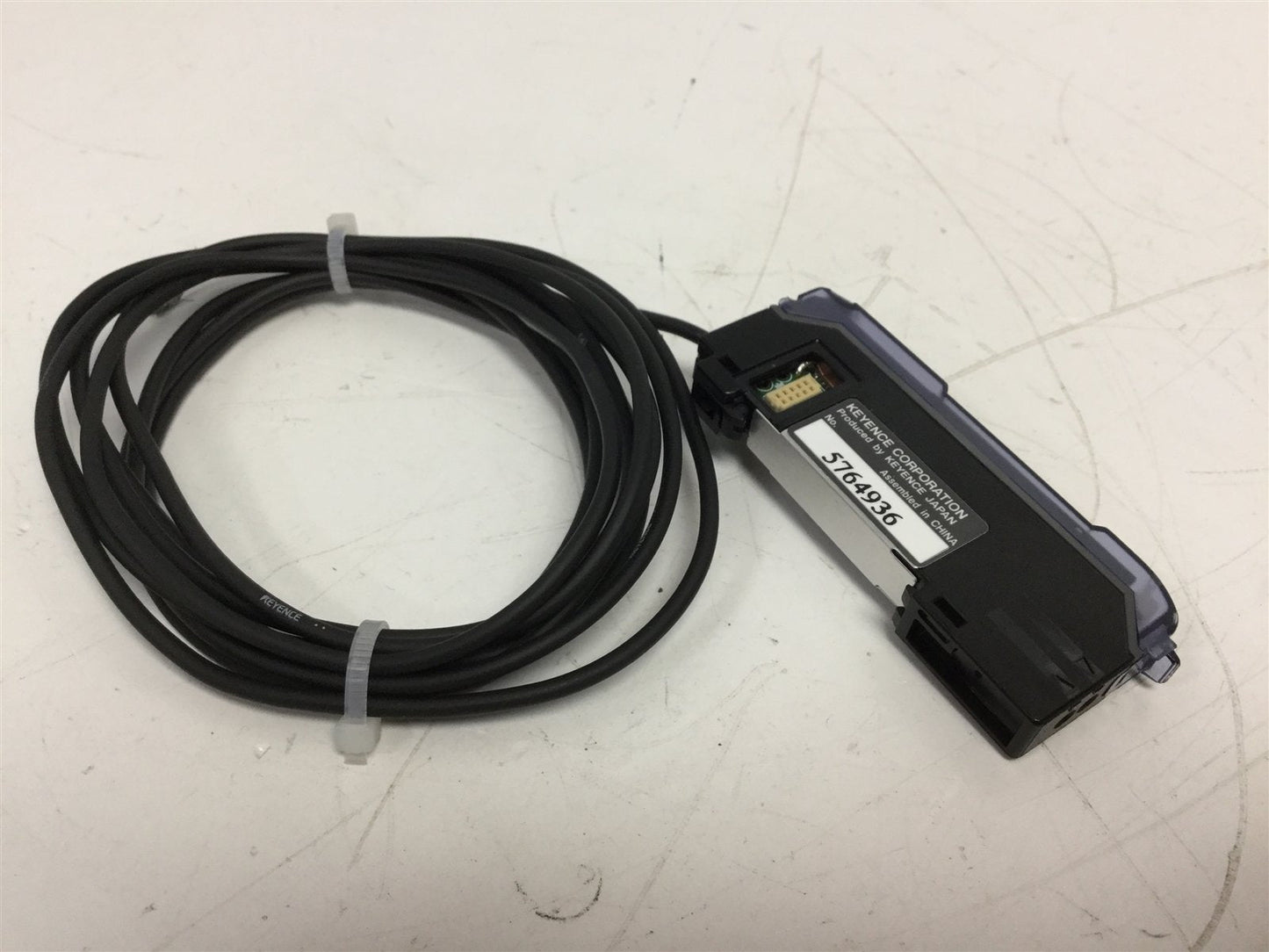 Used Keyence Corporation FS-V22RP Fiber Amplifier Cable Length 7' Black Out Operation