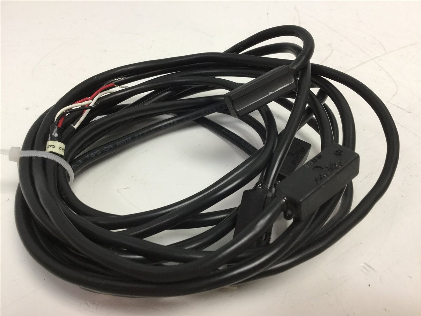 Used Lot of 4 Clippard Cinti.0 Pneumatic Cylinder Switch, 3 Wire Cable, With Led