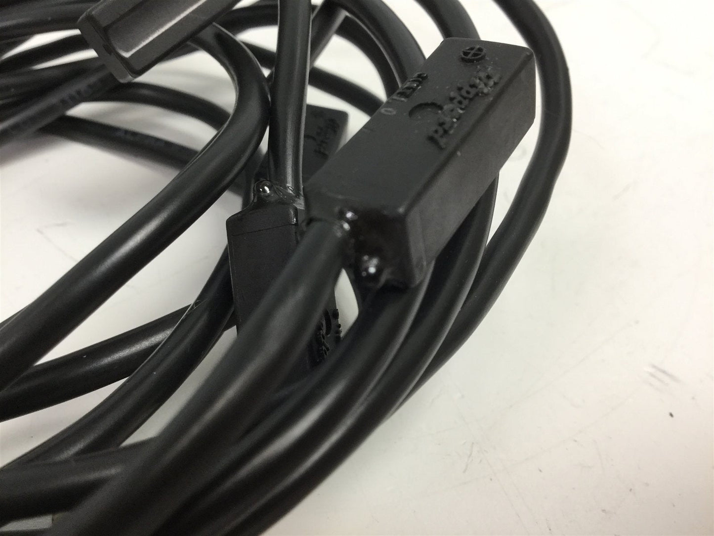 Used Lot of 4 Clippard Cinti.0 Pneumatic Cylinder Switch, 3 Wire Cable, With Led
