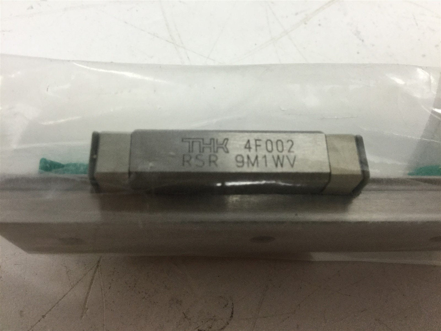 New THK RSR9M1WVUU+80L Linear Rail and Roller Ball Bearing Carriage, 80mm Long